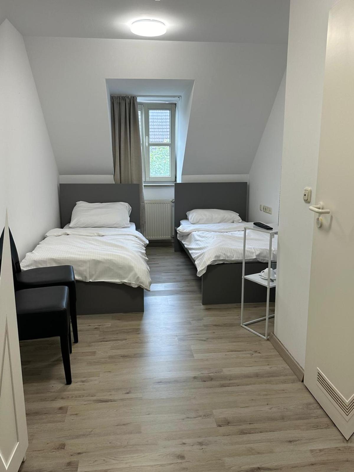 Hotel Upper-House Goldener Hirsch Aystetten Esterno foto